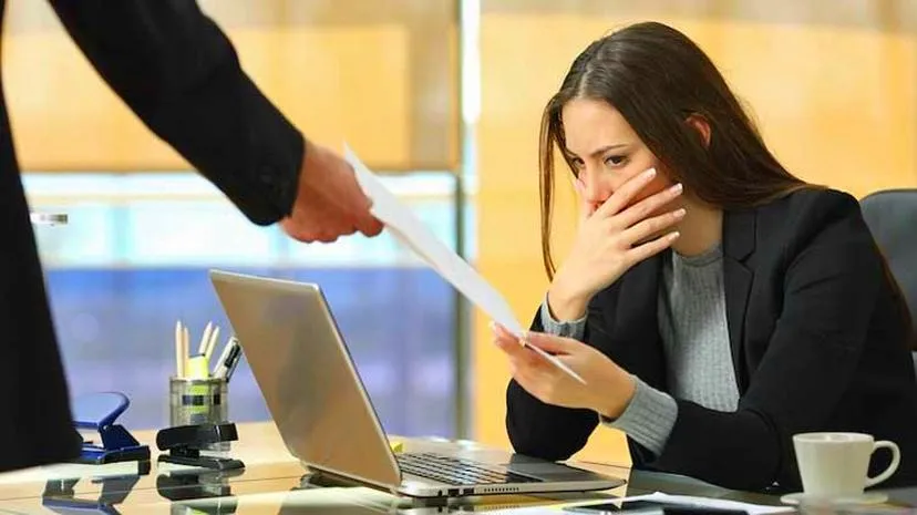 Zwolnienie z obowiązku pracy na wniosek pracownika – kiedy jest możliwe?
