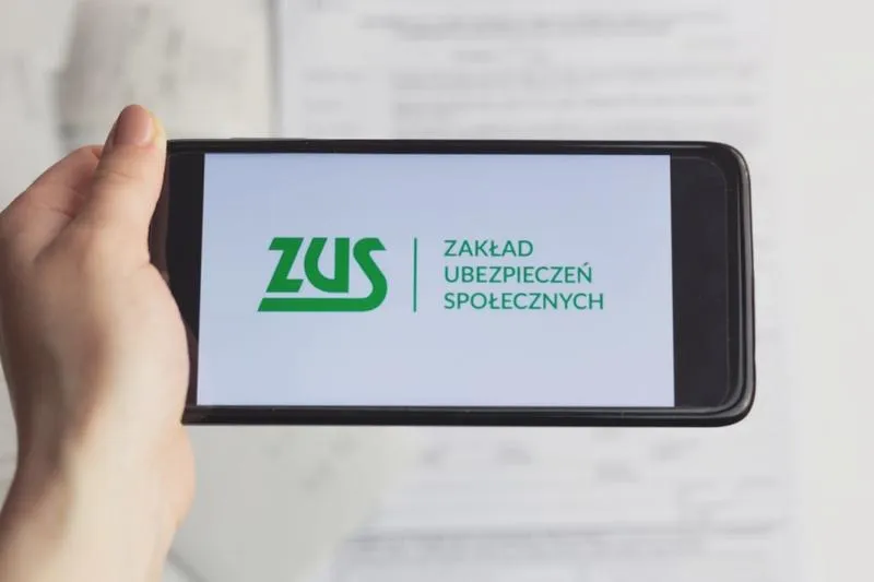 ZUS wypłata L4